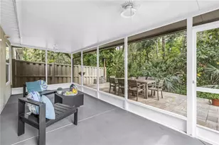 355 Red Cedar Ct NE, Saint Petersburg, FL 33703 - Photo 24