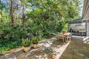 355 Red Cedar Ct NE, Saint Petersburg, FL 33703 - Photo 34