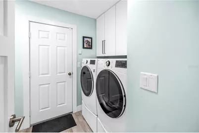 355 Red Cedar Court NE, Saint Petersburg, FL 33703 - Photo 32