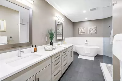 355 Red Cedar Court NE, Saint Petersburg, FL 33703 - Photo 6