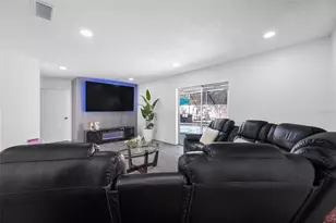 7607 W Hanna Ave, Tampa, FL 33615 - Photo 22