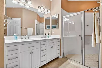 5658 Sunset Falls Drive, Apollo Beach, FL 33572 - Photo 26