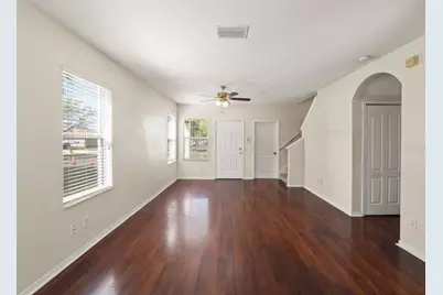 8001 Canterbury Lake Boulevard, Tampa, FL 33619 - Photo 6