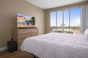 5 Island Park Pl, Dunedin, FL 34698 - Photo 20