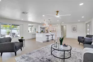 13956 80th Ave, Seminole, FL 33776 - Photo 6