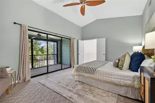 713 Caya Costa Ct NE, Saint Petersburg, FL 33702 - Photo 24