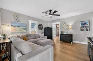 2566 14th Ave N, Saint Petersburg, FL 33713 - Photo 6