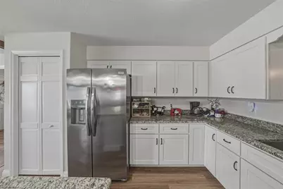 609 W Pipkin Road, Lakeland, FL 33813 - Photo 14