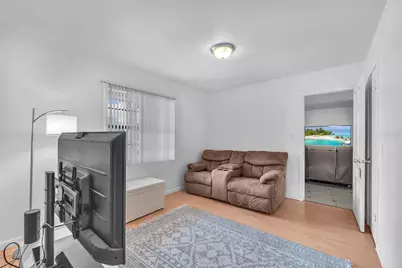 1001 Hallwood Loop, Brandon, FL 33511 - Photo 10