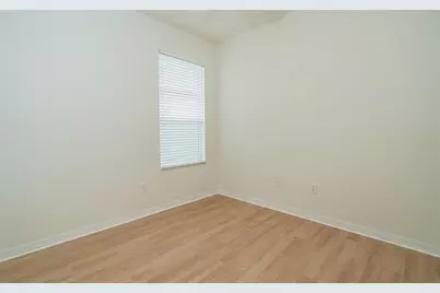 8210 Canary Canyon Way, Tampa, FL 33647 - Photo 8