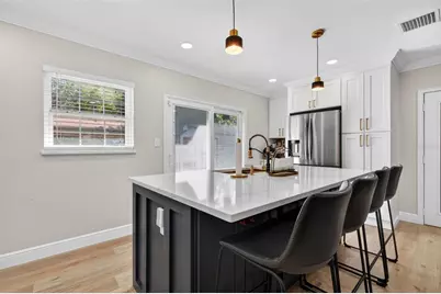 4420 Pompano Drive SE, Saint Petersburg, FL 33705 - Photo 8