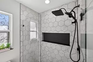 4420 Pompano Dr SE, Saint Petersburg, FL 33705 - Photo 16