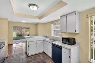 9761 Fox Chapel Rd, Tampa, FL 33647 - Photo 14