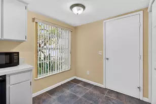 9761 Fox Chapel Rd, Tampa, FL 33647 - Photo 12