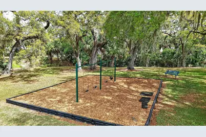 9761 Fox Chapel Road, Tampa, FL 33647 - Photo 36