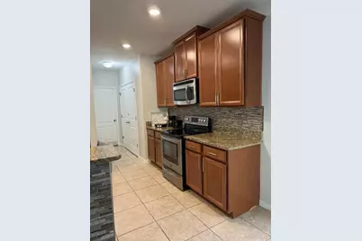 1966 Hawks View Drive, Ruskin, FL 33570 - Photo 8