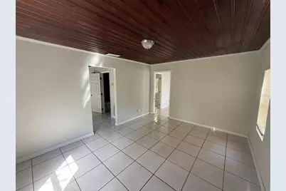 3612 N 52nd Street, Tampa, FL 33619 - Photo 6