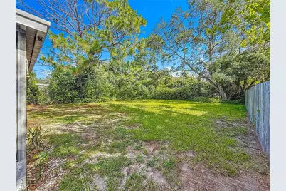 2319 18th Avenue SW, Largo, FL 33774 - Photo 26