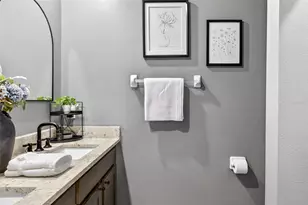 32865 Brooks Hawk Ln, Wesley Chapel, FL 33543 - Photo 46