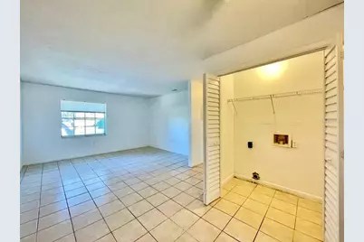 3826 Lakeshore Drive #B, Tampa, FL 33604 - Photo 4