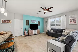 5465 Suncatcher Dr, Wesley Chapel, FL 33545 - Photo 14