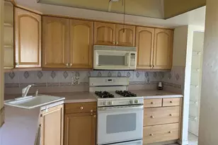 5400 Park St N, Saint Petersburg, FL 33709 - Photo 10