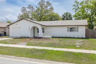 7264 56th Ave N, Saint Petersburg, FL 33709 - Photo 2