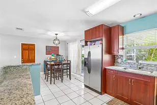 5775 57th Ave N, Saint Petersburg, FL 33709 - Photo 12