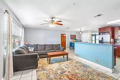 5775 57th Avenue N, Saint Petersburg, FL 33709 - Photo 4