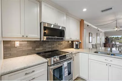 6277 Bahia Del Mar Boulevard #110, Saint Petersburg, FL 33715 - Photo 10