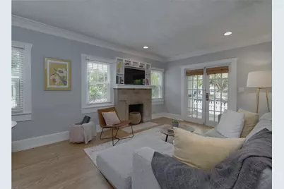 1201 Highland Street N, Saint Petersburg, FL 33701 - Photo 6