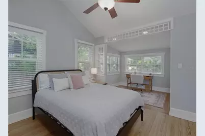 1201 Highland Street N, Saint Petersburg, FL 33701 - Photo 10