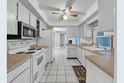 4727 Steel Dust Lane, Lutz, FL 33559 - Photo 6