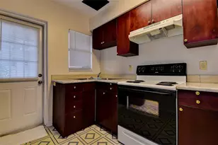 2534 40th Ave N, Saint Petersburg, FL 33714 - Photo 14