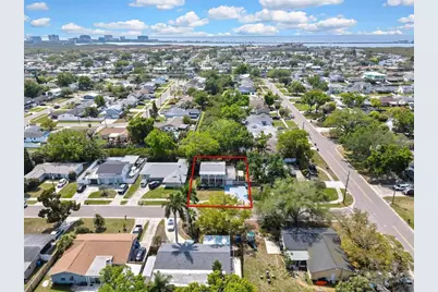 8424 Stillbrook Avenue, Tampa, FL 33615 - Photo 36