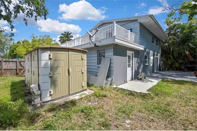 8424 Stillbrook Avenue, Tampa, FL 33615 - Photo 14