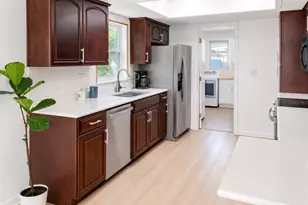 8424 Stillbrook Ave, Tampa, FL 33615 - Photo 8