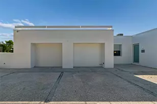 7647 Sanderling Rd, Sarasota, FL 34242 - Photo 64