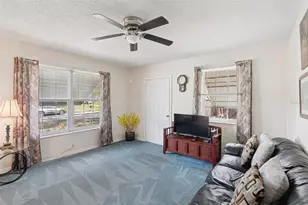 460 Hollyhock Ln, Spring Hill, FL 34606 - Photo 2