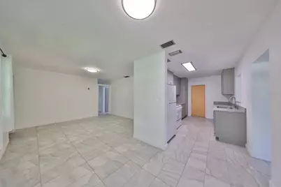 3908 W Wallace Avenue, Tampa, FL 33611 - Photo 6