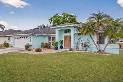 3907 57th Place E, Bradenton, FL 34203 - Photo 1