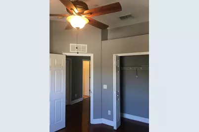 7433 Terrace River Drive, Tampa, FL 33637 - Photo 8