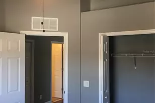 7433 Terrace River Dr, Tampa, FL 33637 - Photo 8