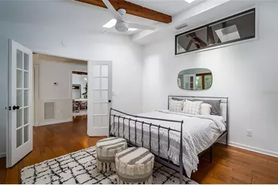 8303 N River Oaks Court, Tampa, FL 33617 - Photo 14