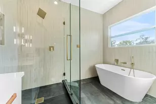 102 W Adalee St, Tampa, FL 33603 - Photo 20