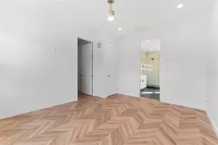 102 W Adalee St, Tampa, FL 33603 - Photo 16