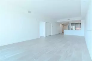 125 Island Way, Clearwater Beach, FL 33767 - Photo 18
