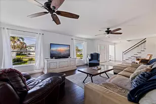 3901 14th St NE, Saint Petersburg, FL 33703 - Photo 10