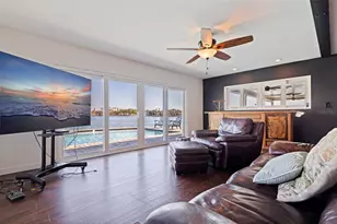 3901 14th St NE, Saint Petersburg, FL 33703 - Photo 22