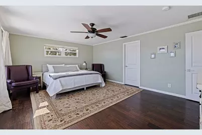 3901 14th Street NE, Saint Petersburg, FL 33703 - Photo 26